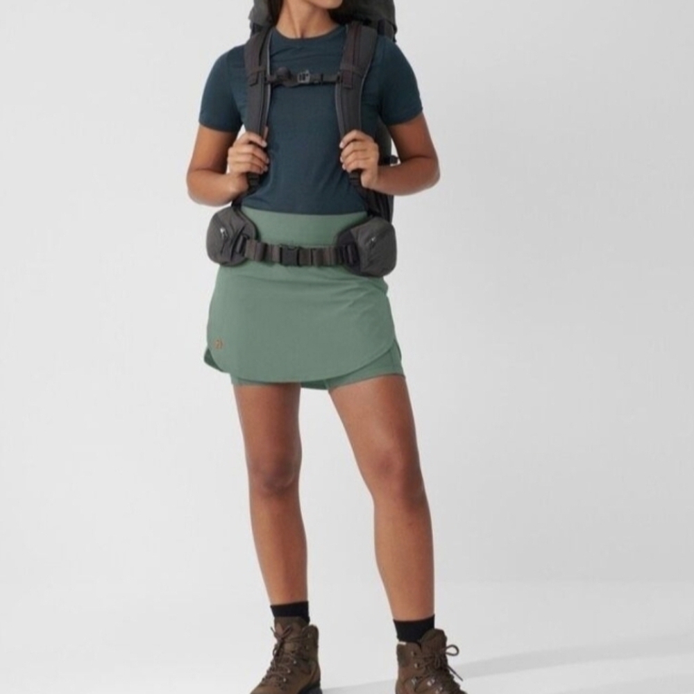 Fjall Raven Abisko Midsummer Skort - Picture 2 of 16